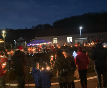 Spoločné zapaľovanie adventnej sviečky 2024